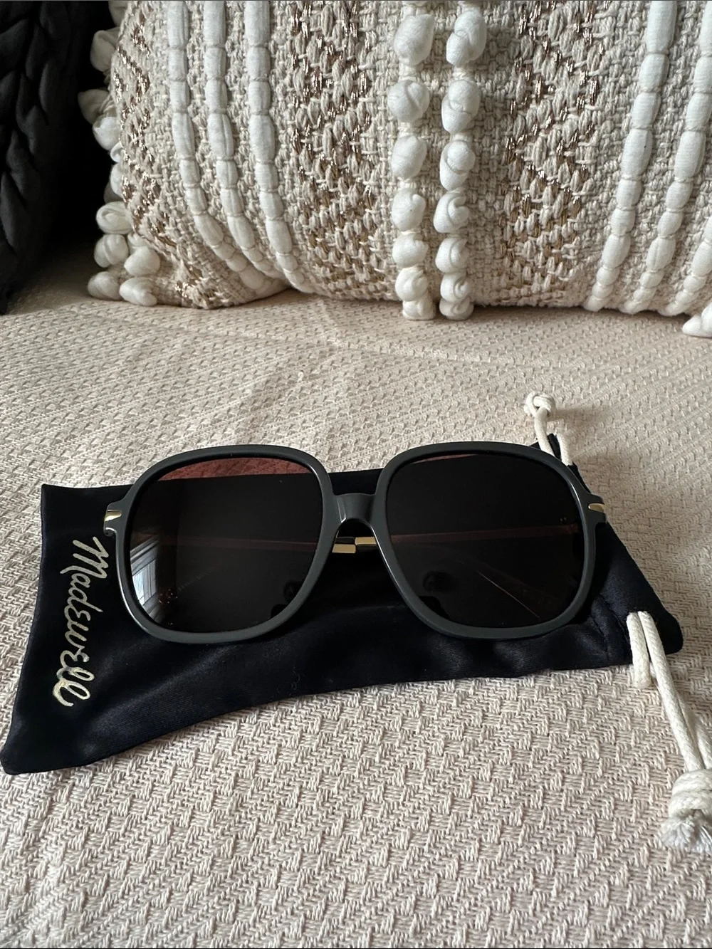Madewell “The Brunch” oversized sunglasses in thunderstorm gray